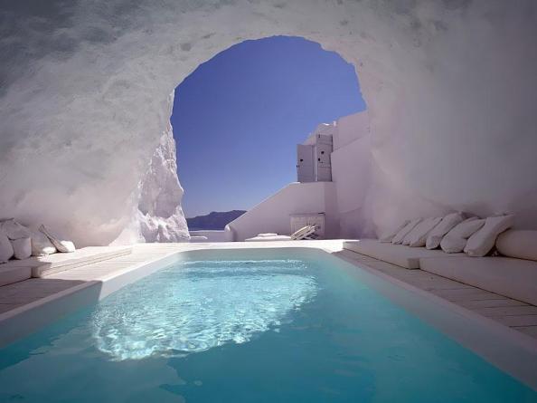 swimming pool inside a cave in Greece, 12. Katikies Hotel-Oia,